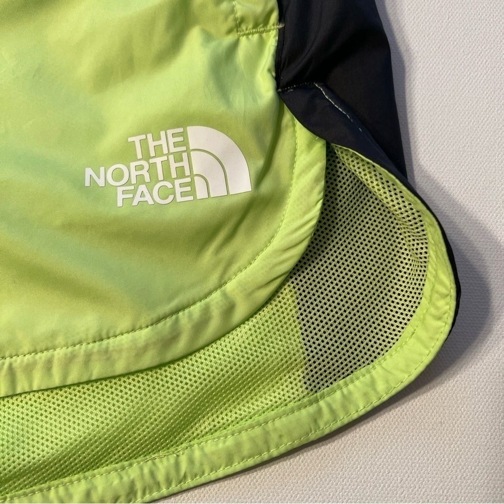 NWT The North Face Shorts Women's 2XL Hydrenaline Windwall 🔥🔥 (V) - Picture 2 of 7